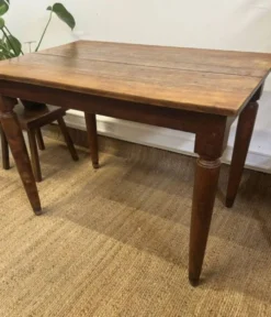 Table de bistrot ancienne en bois massif