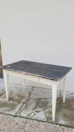 Table de bistrot ancienne patiné un tiroir- 1m20