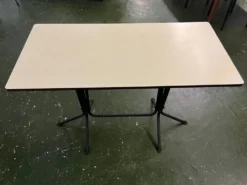 Table de Bistrot Années 60