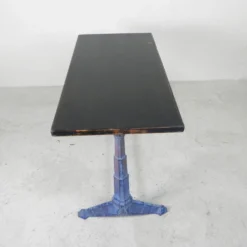Table de bistrot Art déco avec structure en fonte et plateau en pin, années 1930