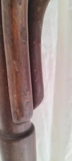 Table de bistrot bois courbé