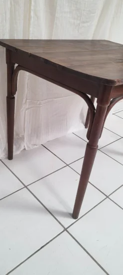 Table de bistrot bois courbé