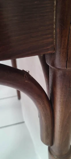 Table de bistrot bois courbé