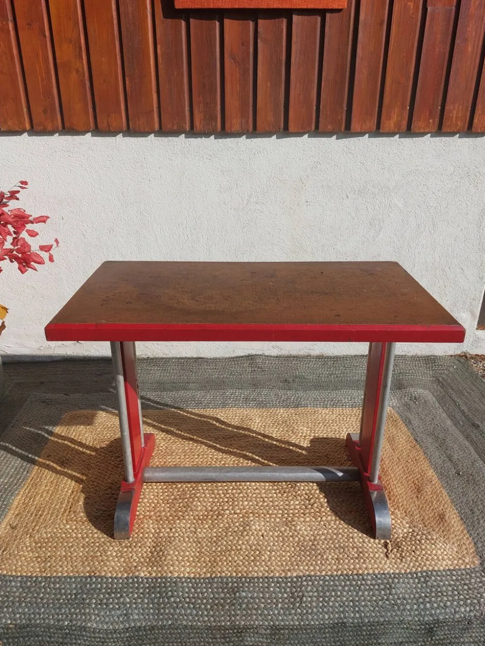 table de bistrot, bois et aluminium