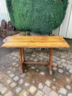 Table de bistrot bois vintage