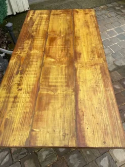Table de bistrot bois vintage