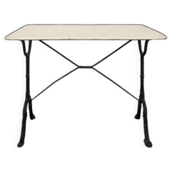 Table de bistrot en bois