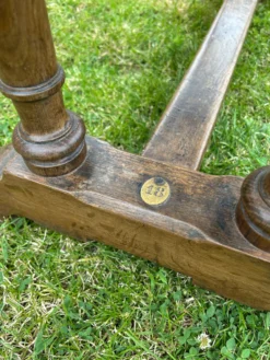 Table de bistrot en bois ancienne