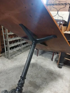 Table de bistrot en fonte 1m