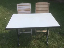 Table de bistrot pied fonte