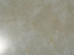 Table de bistrot pied fonte