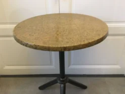 Table de bistrot piétement acier années 70/80