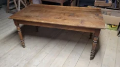 Table de bistrot restaurant en chêne massif ancienne, 1900s -1m53