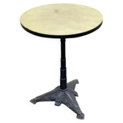 Table de bistrot ronde en fonte et bakélite style Louis Vuitton 1930