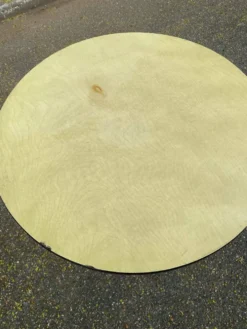 Table de bistrot ronde en fonte et bakélite style Louis Vuitton 1930
