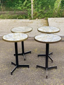 Table de bistrot ronde pied central effet marbre doré et acier noir 60cm