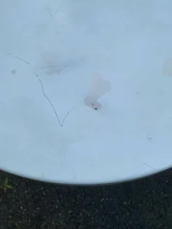 Table de bistrot ronde tripode blanche en acier 60cm