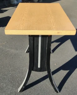 Table de bistrot vintage
