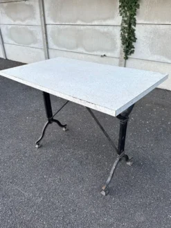 Table de bistrot vintage plateau moucheté