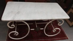 Table de boucher du XIX ème siècle