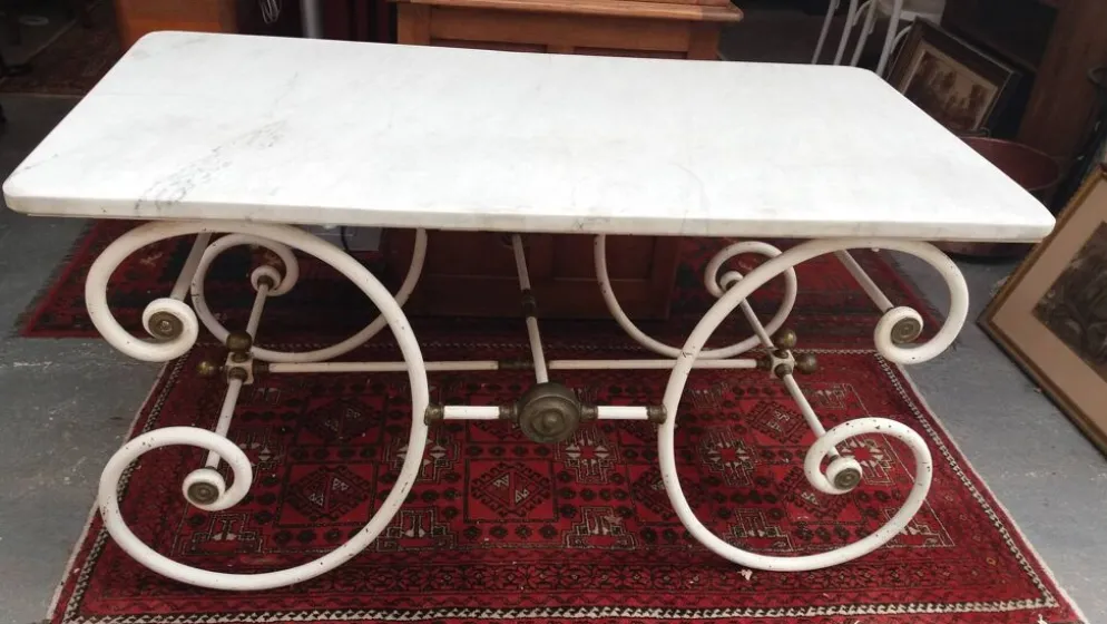 Table de boucher du XIX ème siècle