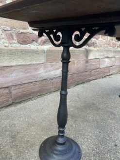 Table de café bistrot brasserie vintage 1890-1910 fonte & sapin