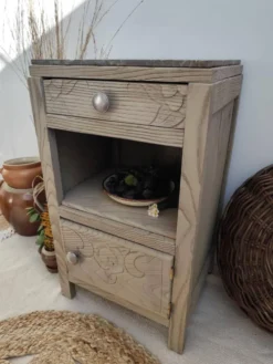 Table de chevet