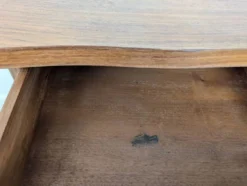 Table de chevet