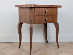 Table de chevet