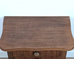 Table de chevet