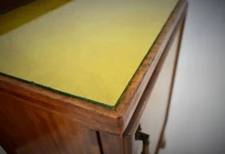 Table de chevet art déco des années 1930, Tchécoslovaquie