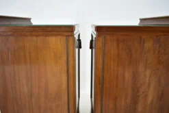 Table de chevet art déco des années 1930, Tchécoslovaquie