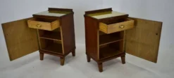 Table de chevet art déco des années 1930, Tchécoslovaquie