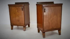 Table de chevet art déco des années 1930, Tchécoslovaquie