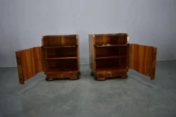 Table de chevet Art Déco des années 1940, Tchécoslovaquie