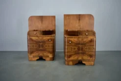 Table de chevet Art Déco des années 1939, Tchécoslovaquie