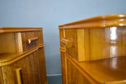 Table de chevet Art Déco des années 1939, Tchécoslovaquie