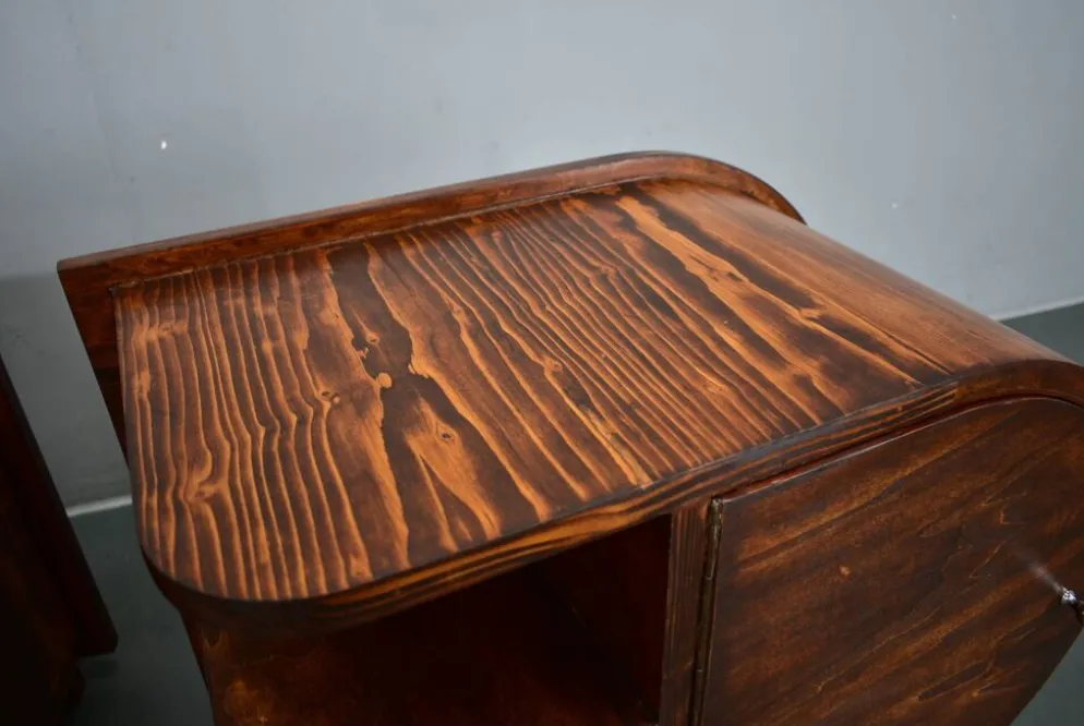 Table de chevet Art Déco rare des années 1935, Tchécoslovaquie