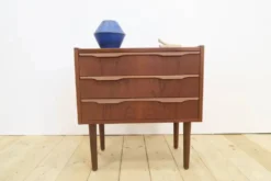 Table de chevet danoise en teck, années 1960