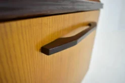 Table de chevet des années 1960 par Mojmir Požár, Tchécoslovaquie.
