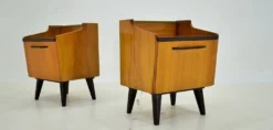 Table de chevet des années 1960 par Mojmir Požár, Tchécoslovaquie.