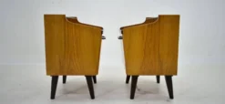 Table de chevet des années 1960 par Mojmir Požár, Tchécoslovaquie.