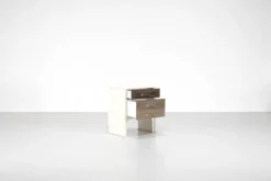 Table de chevet