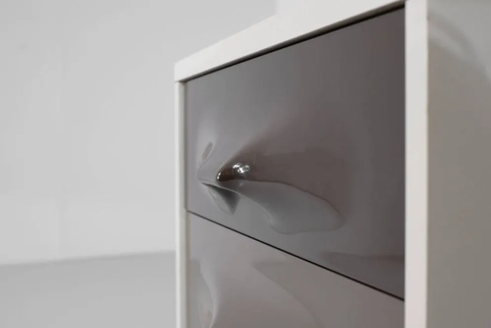 Table de chevet " DF2000 " par Raymond Loewy pour Doubinsky Frères, France,