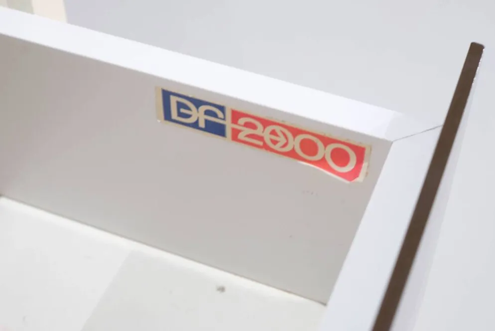 Table de chevet " DF2000 " par Raymond Loewy pour Doubinsky Frères, France,
