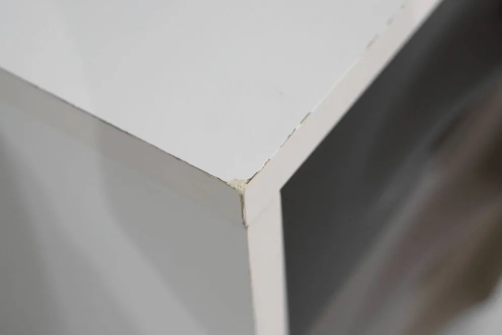 Table de chevet " DF2000 " par Raymond Loewy pour Doubinsky Frères, France,