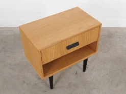 Table de chevet en chêne, design scandinave