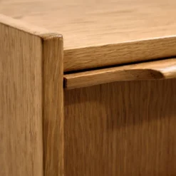Table de chevet en chêne restaurée