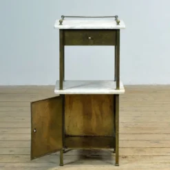 Table de chevet en laiton, vers 1900