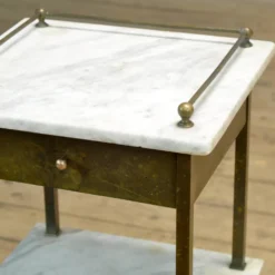 Table de chevet en laiton, vers 1900